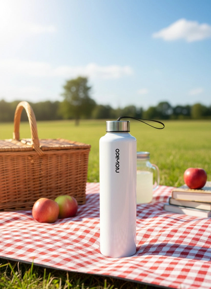 Shiny White 700 mL Cam Matara