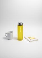 Frozen Yellow Premium 550mL Cam Matara